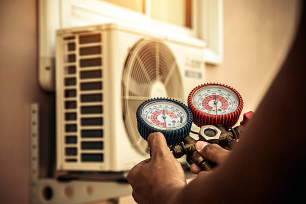 Professional Hvac technician working in Ambridge, PA